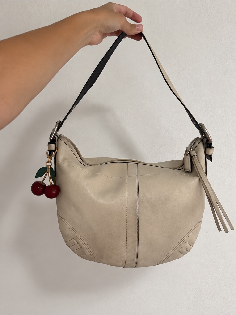 Cream Leather Shoulder Bag